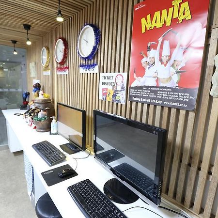 Phil House Hostel Guri ภายนอก รูปภาพ