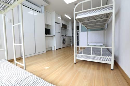 Phil House Hostel Guri ภายนอก รูปภาพ